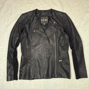 Veda Dallas Women's Black Leather Jacket with Zipper Detail